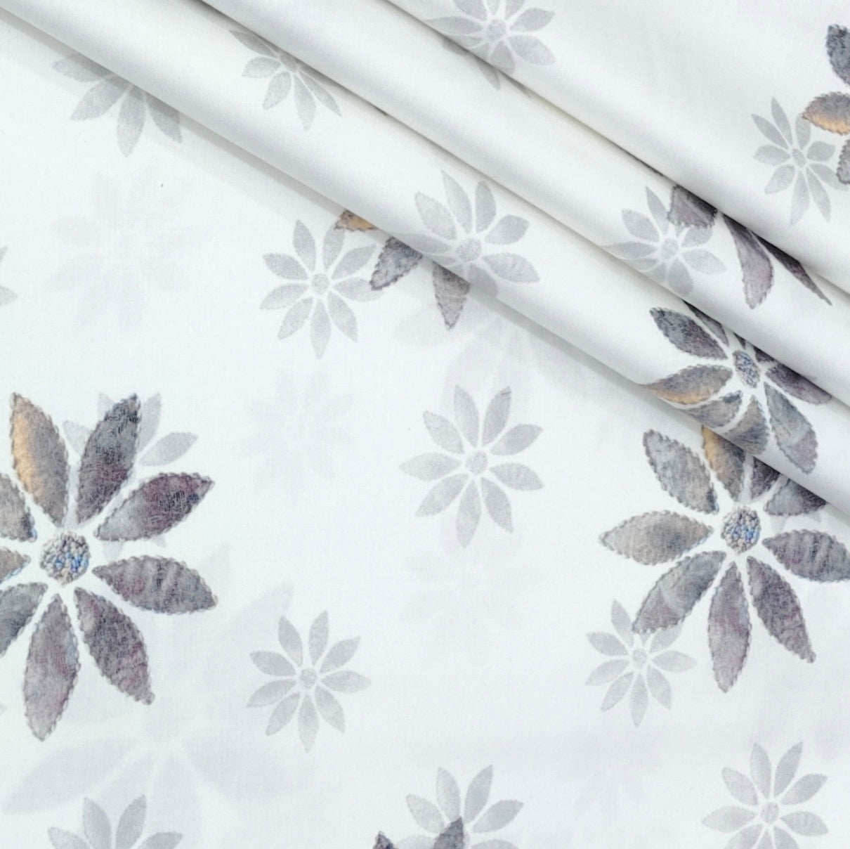 Shirt Fabric Soktas Finest 60s Giza Cotton Digital Print Colour White